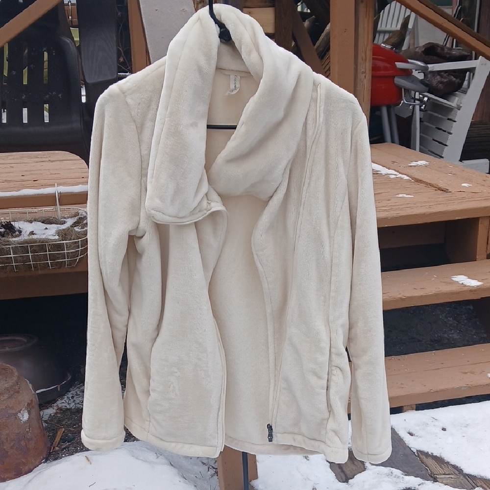 Ideology Soft Cream Jacket